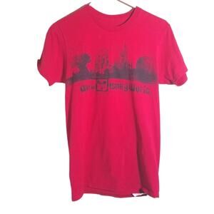 Disney Parks Walt Disney World Tee Adult Size S Castle Graphic Red T-shirt